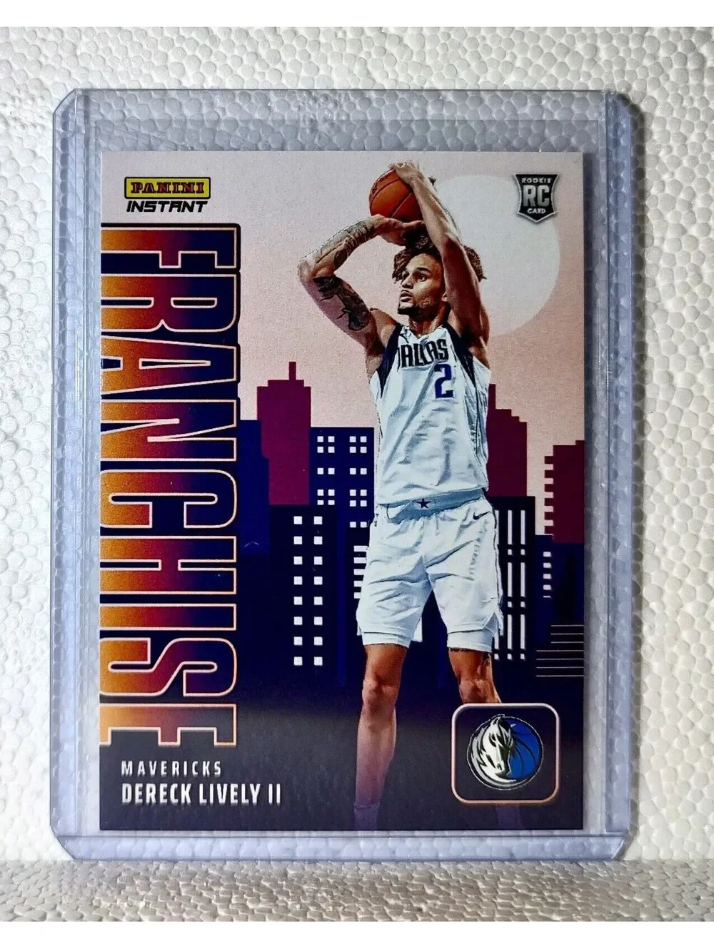 Dereck Lively II 2023-24 NBA #22 Franchise Basketball Card Mavericks 1/485